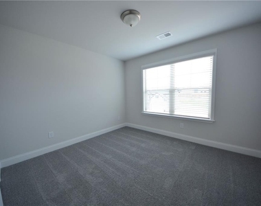 1450 Sunny Valley Lane - Photo Thumbnail 43
