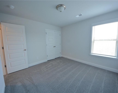 1450 Sunny Valley Lane - Photo Thumbnail 38