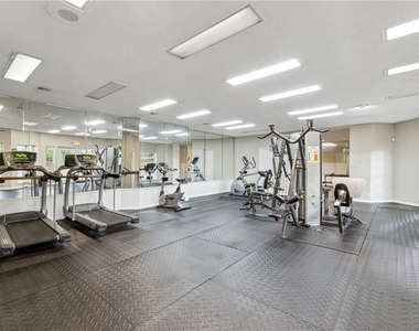 1004 Sandy Lane Drive - Photo Thumbnail 21