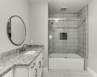 4615 S Lee Street - Photo Thumbnail 33