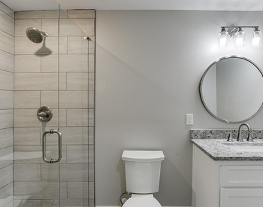 4615 S Lee Street - Photo Thumbnail 24