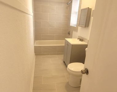 1107 N Avers Avenue - Photo Thumbnail 10