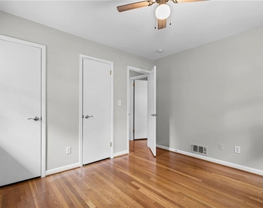 1342 Atterberry Place - Photo Thumbnail 20
