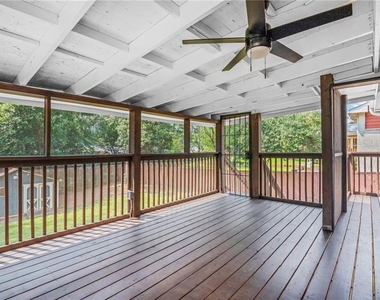 1342 Atterberry Place - Photo Thumbnail 37