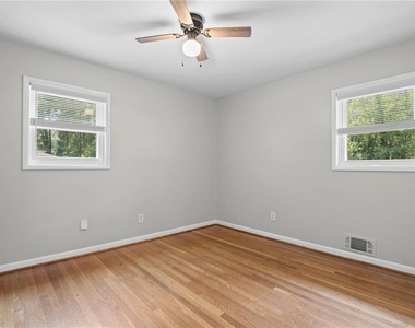 1342 Atterberry Place - Photo Thumbnail 19