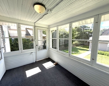 544 S Arlington Avenue - Photo Thumbnail 10