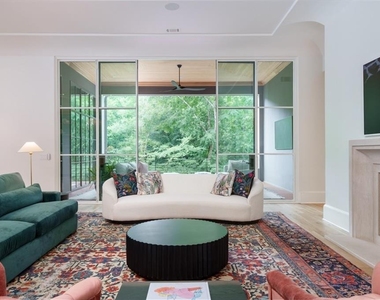 365 Valley Road Nw - Photo Thumbnail 12
