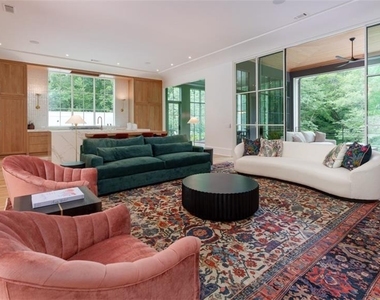 365 Valley Road Nw - Photo Thumbnail 10