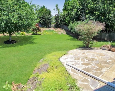 258 Brookcliff Drive - Photo Thumbnail 28