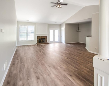 258 Brookcliff Drive - Photo Thumbnail 1