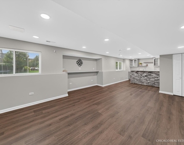 12259 Garlieb Drive - Photo Thumbnail 26