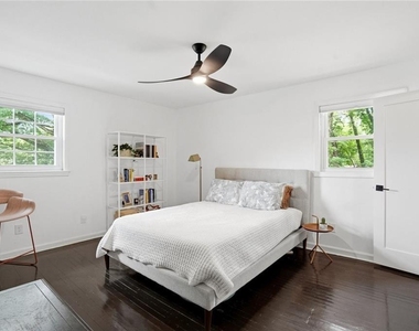 1720 Mary Lou Lane Se - Photo Thumbnail 11