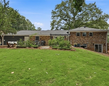 1720 Mary Lou Lane Se - Photo Thumbnail 30