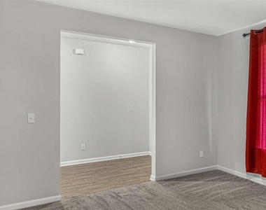 2054 Maplewood Way - Photo Thumbnail 31