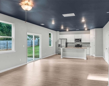 2054 Maplewood Way - Photo Thumbnail 5