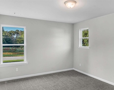 2054 Maplewood Way - Photo Thumbnail 17