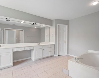 7810 Brookwood Way - Photo Thumbnail 30