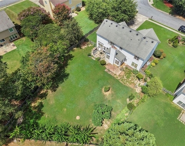 7810 Brookwood Way - Photo Thumbnail 45