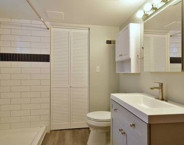 1530 Clinton Place - Photo Thumbnail 23