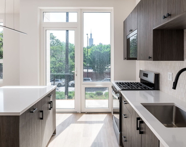224 S Ashland Avenue - Photo Thumbnail 8