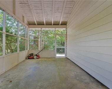 1935 Inverness Road Se - Photo Thumbnail 29