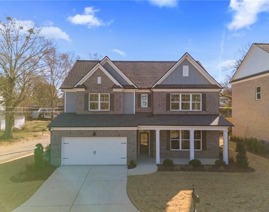 490 Jackson Street - Photo Thumbnail 2