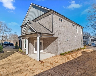 490 Jackson Street - Photo Thumbnail 21