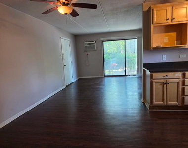 724 Warren Avenue - Photo Thumbnail 7