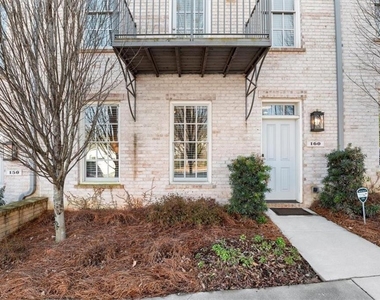 160 Clover Court - Photo Thumbnail 1