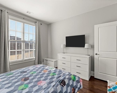160 Clover Court - Photo Thumbnail 29