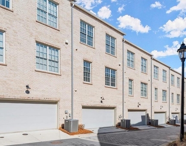 160 Clover Court - Photo Thumbnail 32
