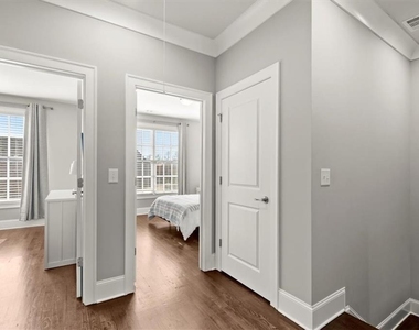 160 Clover Court - Photo Thumbnail 31