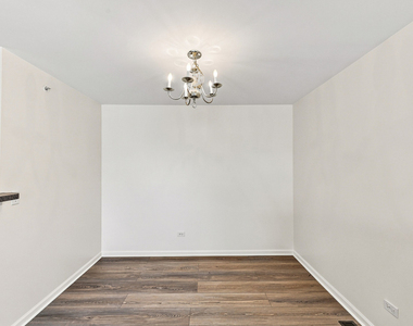 700 Mill Circle - Photo Thumbnail 8