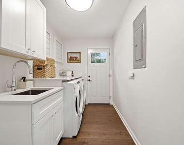 6807 Rhode Island Trail - Photo Thumbnail 18