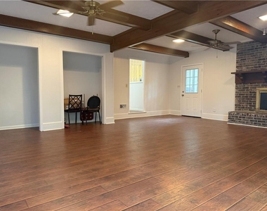 4254 Burleigh Drive - Photo Thumbnail 11