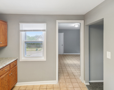 621 Oneida Street - Photo Thumbnail 3