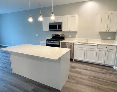 11808 W Coral Street - Photo Thumbnail 1