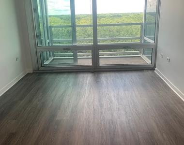 9655 Woods Drive - Photo Thumbnail 18