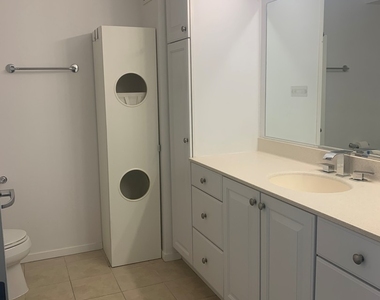 9655 Woods Drive - Photo Thumbnail 19
