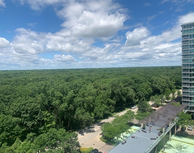 9655 Woods Drive - Photo Thumbnail 34