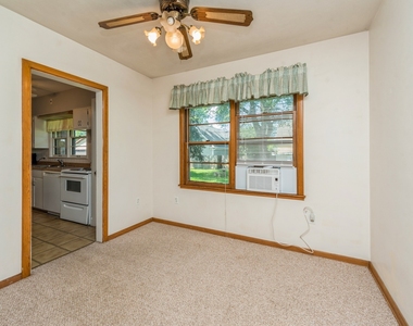 319 N Lord Avenue - Photo Thumbnail 13