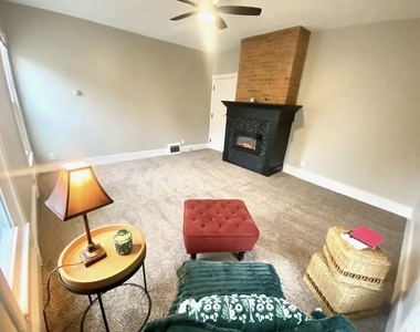 612 1/2 E Chestnut Street - Photo Thumbnail 9