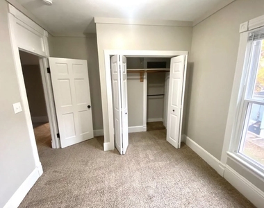 612 1/2 E Chestnut Street - Photo Thumbnail 10
