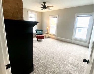 612 1/2 E Chestnut Street - Photo Thumbnail 8