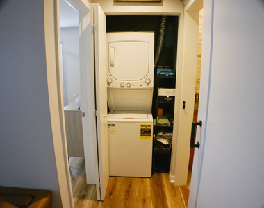 1781 W Altgeld Street - Photo Thumbnail 6