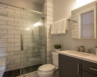 2635 W Cortez Street - Photo Thumbnail 8