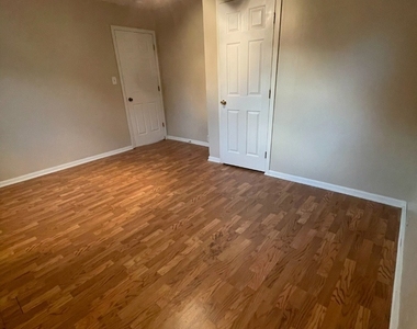 420 Garland Avenue - Photo Thumbnail 1
