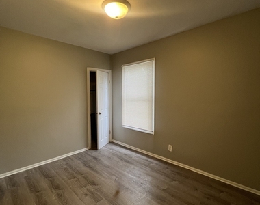 7202 S Marshfield Avenue - Photo Thumbnail 17