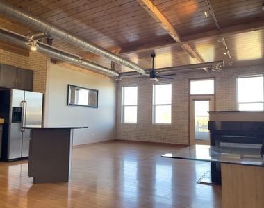 1675 Town Center Street - Photo Thumbnail 13