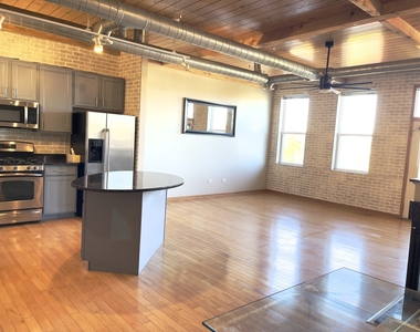 1675 Town Center Street - Photo Thumbnail 11